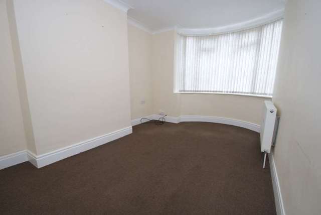  Image of 3 bedroom Detached house to rent in Newstead Road Middlesbrough TS4 at Newstead Road  Middlesbrough, TS4 2HJ