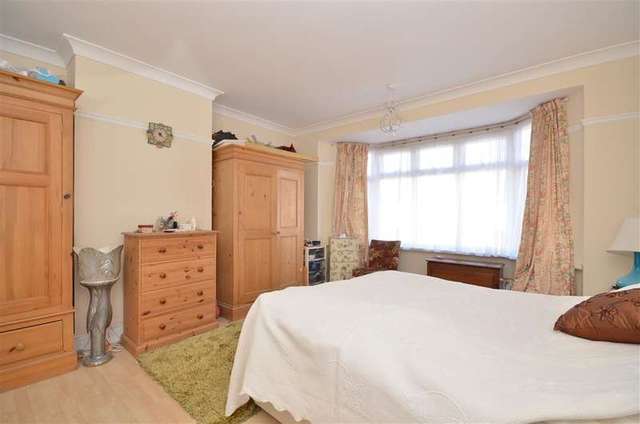  Image of 4 bedroom Terraced house for sale in Northern Parade Portsmouth PO2 at Portsmouth Hampshire Portsmouth, PO2 9LN