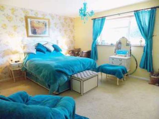  Image of 4 bedroom Detached house for sale in Noutards Green Shrawley Worcester WR6 at Noutards Green Noutards Green, Shrawley Worcester, WR6 6TF