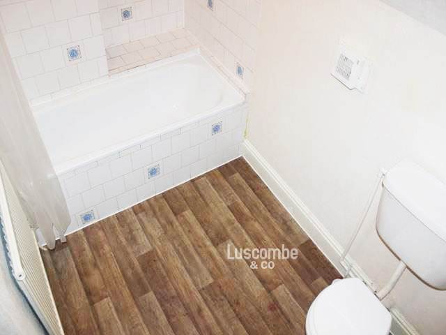  Image of 1 bedroom Flat to rent in Oakfield Road Newport NP20 at Newport Gwent Newport, NP20 4LZ