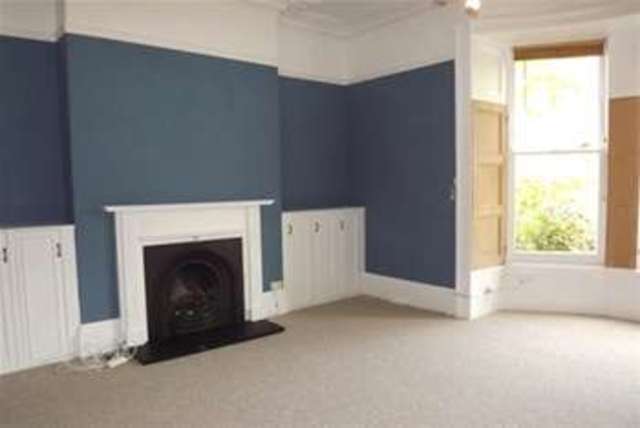  Image of 2 bedroom Flat to rent in Oakland Road Redland Bristol BS6 at Bristol, BS6 6ND