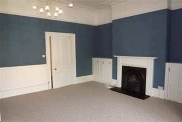  Image of 2 bedroom Flat to rent in Oakland Road Redland Bristol BS6 at Bristol, BS6 6ND