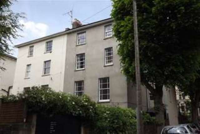  Image of 2 bedroom Flat to rent in Oakland Road Redland Bristol BS6 at Bristol, BS6 6ND