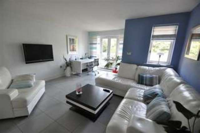 Image of 3 bedroom Property for sale in Oaklands Court Battenhall Road Worcester WR5 at Oaklands Court, Battenhall Road Worcester Worcester, WR5 2BB