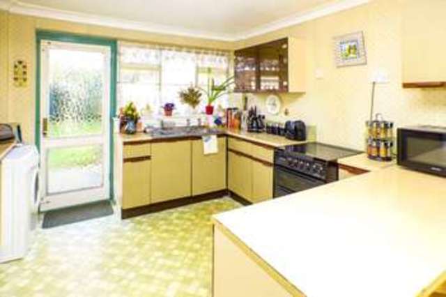  Image of 3 bedroom Semi-Detached house for sale in Oakley Park Bexley DA5 at Oakley Park  Bexley, DA5 3EG