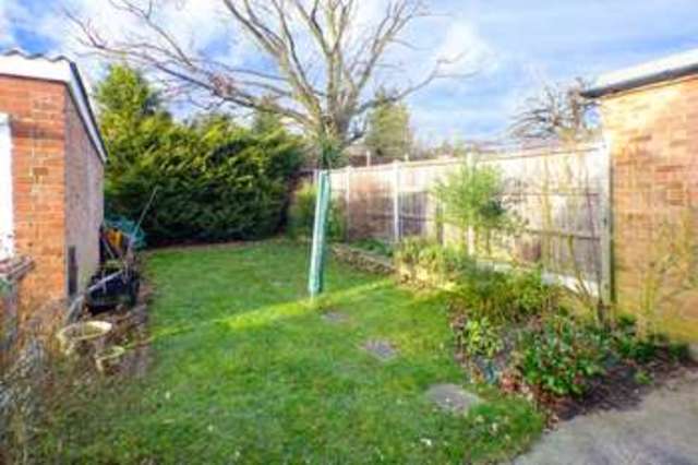  Image of 3 bedroom Semi-Detached house for sale in Oakley Park Bexley DA5 at Oakley Park  Bexley, DA5 3EG