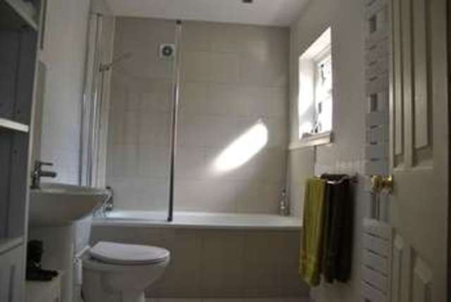  Image of 2 bedroom Property for sale in King John Street Swindon SN1 at Swindon Wilts Swindon, SN1 3DB