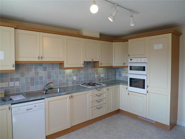  Image of 2 bedroom Flat to rent in Orchard Brae Avenue Edinburgh EH4 at Ravelston Edinburgh Edinburgh, EH4 2GB