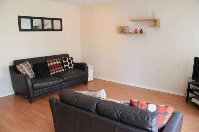  Image of 1 bedroom Flat for sale in Orr Square Paisley PA1 at Orr Square  Paisley, PA1 2DL