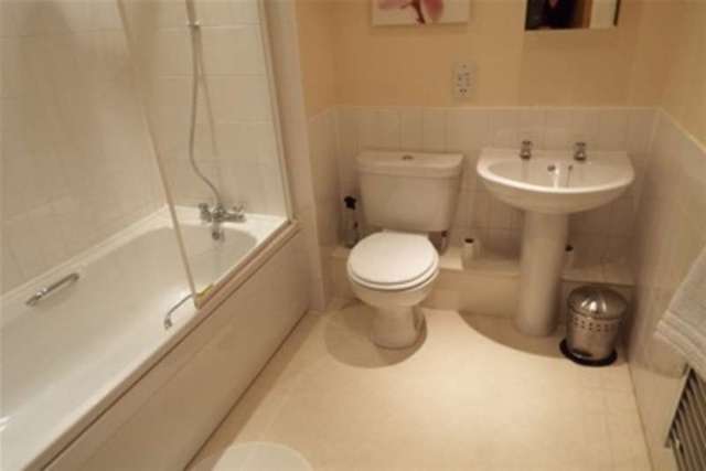  Image of 2 bedroom Flat to rent in St. Lawrence Road Newcastle upon Tyne NE6 at Newcastle upon Tyne, NE6 1BY
