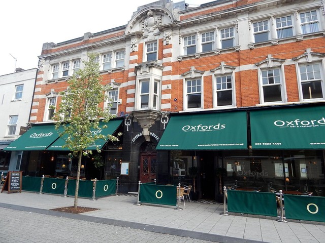  Image of 2 bedroom Apartment to rent in Oxford Street Southampton SO14 at Oxford House 36a Oxford Street Southampton, SO14 3DS