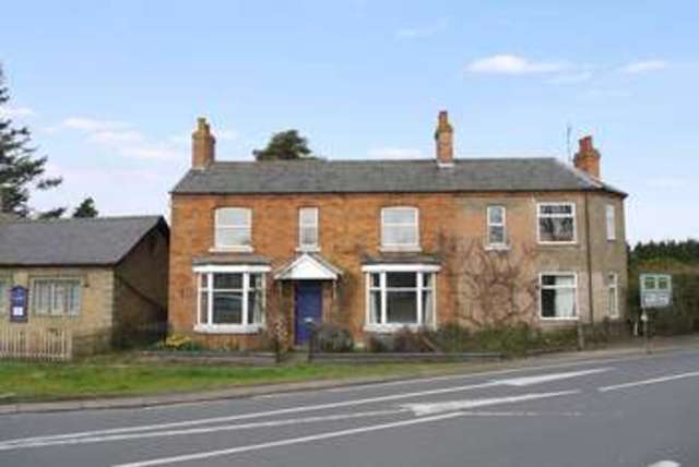  Image of 4 bedroom Detached house for sale in Oxford Road Princethorpe Rugby CV23 at Princethorpe Rugby Warwickshire, CV23 9PS