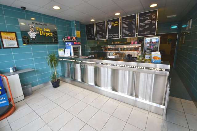  Image of Detached house to rent in Oxford Road Reading RG1 at Oxford Road  Reading, RG1 7PY