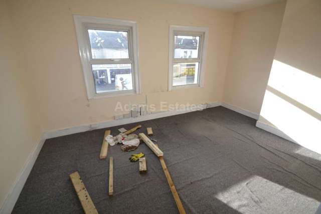  Image of Detached house to rent in Oxford Road Reading RG30 at Oxford Road  Reading, RG30 1AD