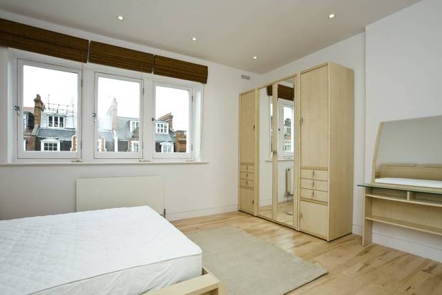  Image of 2 bedroom Flat to rent in Palace Court London W2 at Palace Court  London, W2 4HU