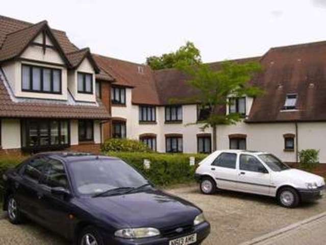  Image of 1 bedroom Retirement Property for sale in Palmerston Lodge High Street Great Baddow Chelmsford CM2 at High Street Great Baddow Chelmsford, CM2 7HF