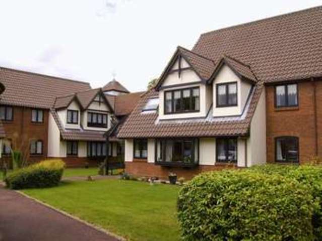  Image of 1 bedroom Retirement Property for sale in Palmerston Lodge High Street Great Baddow Chelmsford CM2 at High Street Great Baddow Chelmsford, CM2 7HF
