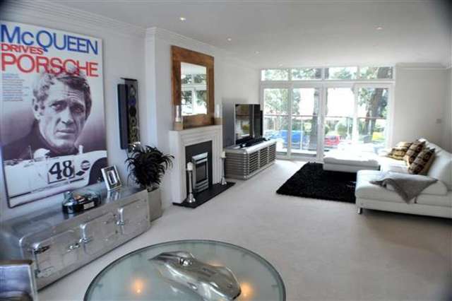  Image of 4 bedroom Detached house to rent in Panorama Road Sandbanks Poole BH13 at Sandbanks, BH13 7RD