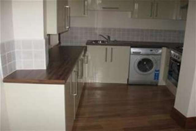  Image of 2 bedroom Flat to rent in High Street Wavertree Liverpool L15 at Mossley Hill, L15 8HQ