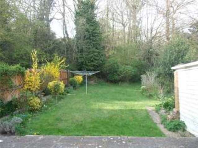  Image of 3 bedroom Detached house for sale in Park Crescent Tilehurst Reading RG30 at Reading Berkshire Tilehurst, RG30 2NL