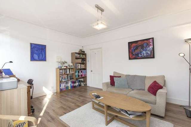  Image of 1 bedroom Flat for sale in Park Road Colliers Wood London SW19 at Park Road  London, SW19 2HT