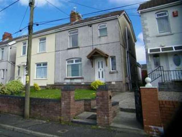  Image of 4 bedroom Property for sale in Park Terrace Pontarddulais Swansea SA4 at Park Terrace Pontarddulais Pontarddulais, SA4 8HS
