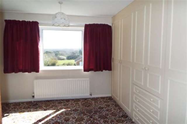  Image of 4 bedroom Chalet to rent in Park View Wootton Bridge Ryde PO33 at Ryde, PO33 4RJ