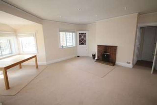  Image of 2 bedroom Flat to rent in Parklands Shere Guildford GU5 at Parklands  Shere, GU5 9JQ