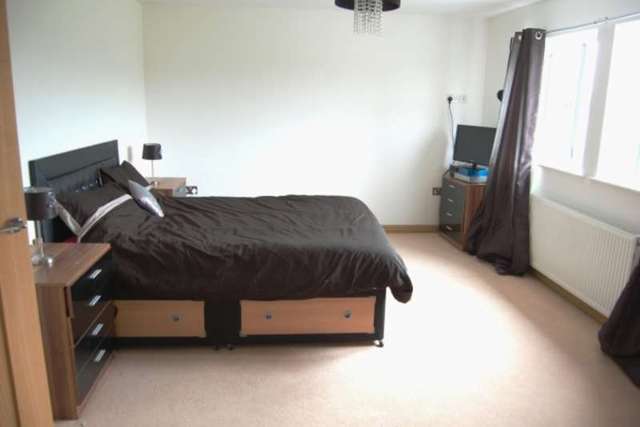  Image of 4 bedroom Detached house for sale in Parsonage Road Ramsgreave Blackburn BB1 at PARSONAGE ROAD WILPSHIRE BLACKBURN, BB1 9NP
