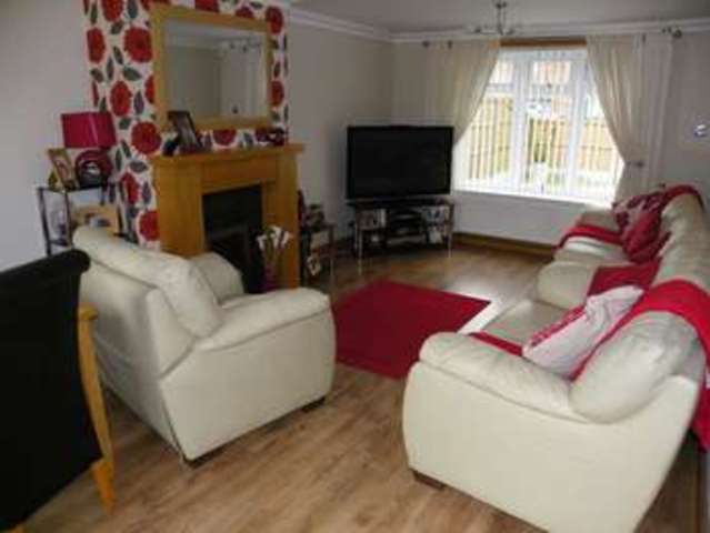  Image of 3 bedroom Property for sale in Pastures Avenue Nottingham NG11 at Pastures Avenue, Clifton Nottingham Nottingham, NG11 9FQ