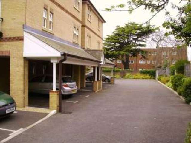  Image of 1 bedroom Retirement Property for sale in Shelley Road Worthing BN11 at Shelley Road  Worthing, BN11 4TH