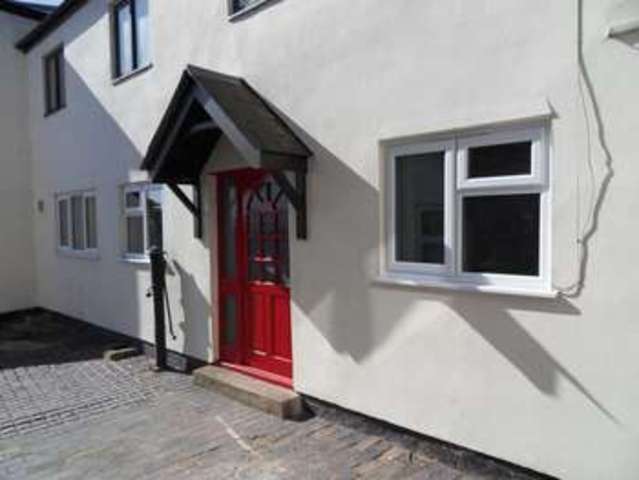  Image of 1 bedroom Flat to rent in Pencraig Pencraig Ross-on-Wye HR9 at Mount Craig Hall Pencraig Ross on Wye, HR9 6HP