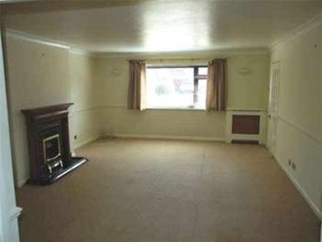  Image of 3 bedroom Detached house for sale in Pheasant Close Winnersh Wokingham RG41 at Winnersh Wokingham Winnersh, RG41 5LS