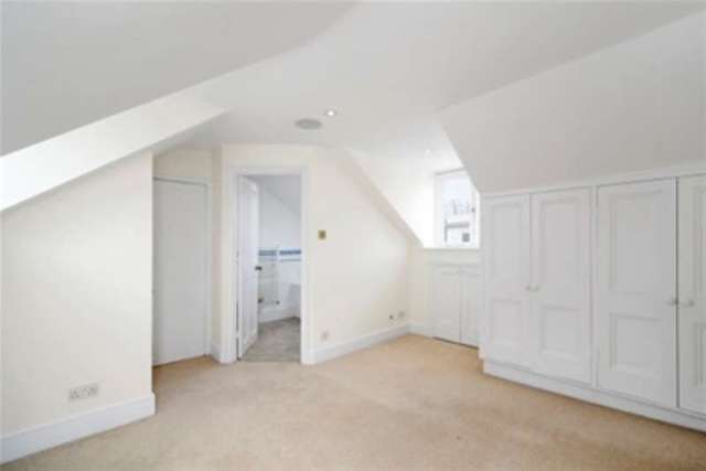  Image of 4 bedroom Property to rent in Phene Street London SW3 at London, SW3 5NZ