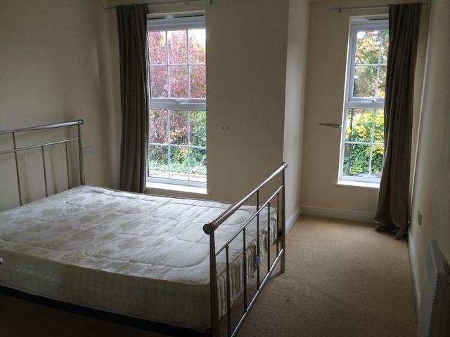  Image of 2 bedroom Apartment to rent in Hessle Road Hull HU4 at Hessle High Road  Hull, HU4 6SA