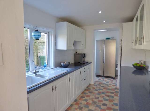  Image of 3 bedroom Detached house for sale in Pines Road Paignton TQ3 at Pines Road  Paignton, TQ3 3PG