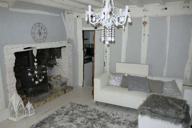  Image of 2 bedroom Detached house for sale in Plantation Lane Bearsted Maidstone ME14 at Bearsted Maidstone, ME14 4BH