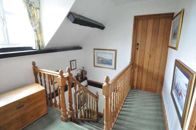  Image of 3 bedroom Cottage for sale in Pratts Lane Mappleborough Green Studley B80 at Pratts Lane Mappleborough Green Studley, B80 7BN