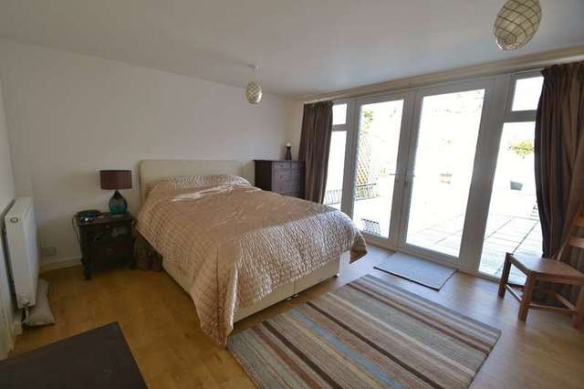  Image of 3 bedroom Terraced house for sale in Brackendown Avenue Weymouth DT3 at Weymouth, DT3 6HX