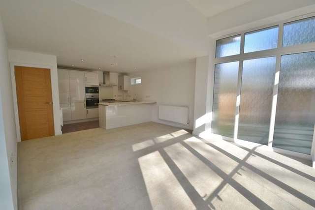  Image of 2 bedroom Flat for sale in Preston Road Preston Weymouth DT3 at 46 Preston Road  Weymouth, DT3 6PZ