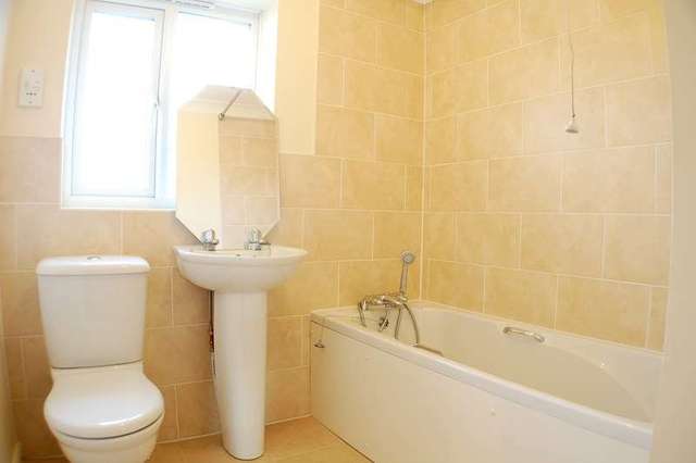  Image of 3 bedroom Detached house to rent in Primrose Drive Brandon IP27 at Primrose Drive  BRANDON, IP27 0XE