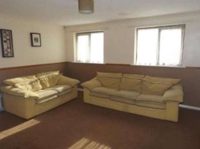  Image of 2 bedroom Flat for sale in Elsden Road Wellingborough NN8 at Elsden Road Wellingborough Wellingborough, NN8 1QE