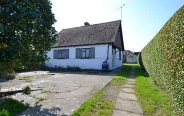  Image of 1 bedroom Detached house for sale in Princess Road Whitstable CT5 at Princess Road Tankerton Whitstable, CT5 2QP