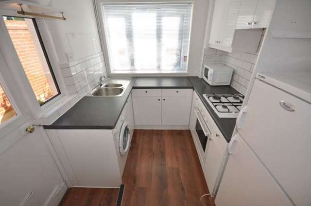  Image of 2 bedroom Terraced house to rent in Priory Road London W4 at Chiswick, W4 5JA