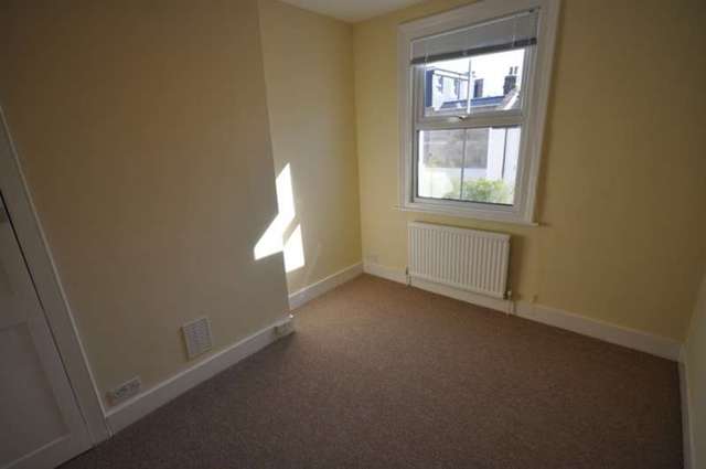  Image of 2 bedroom Terraced house to rent in Priory Road London W4 at Chiswick, W4 5JA