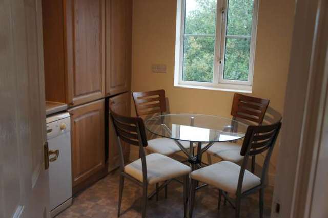  Image of 2 bedroom Apartment to rent in Delfont Close Maidenbower Crawley RH10 at Pullman Court, Delfont Close Maidenbower Crawley, RH10 7QX