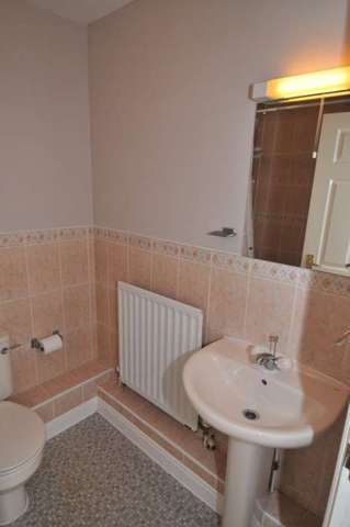  Image of 2 bedroom Apartment to rent in Delfont Close Maidenbower Crawley RH10 at Pullman Court, Delfont Close Maidenbower Crawley, RH10 7QX