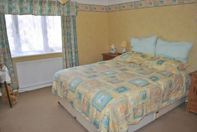  Image of 3 bedroom Semi-Detached house for sale in Quarry Avenue Farndon Chester CH3 at Quarry Avenue Farndon Chester, CH3 6NT