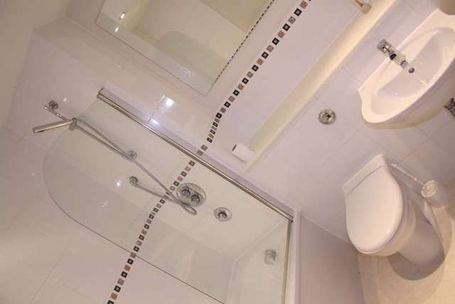  Image of 1 bedroom Flat for sale in Hall Street Hockley Birmingham B18 at Birmingham  Chad Valley, B18 6BN