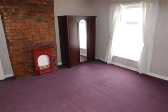  Image of 2 bedroom Terraced house to rent in Queen Victoria Street Blackburn BB2 at Blackburn, BB2 2QZ
